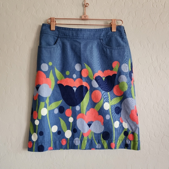 Boden Dresses & Skirts - Boden Floral Pencil Skirt 2R